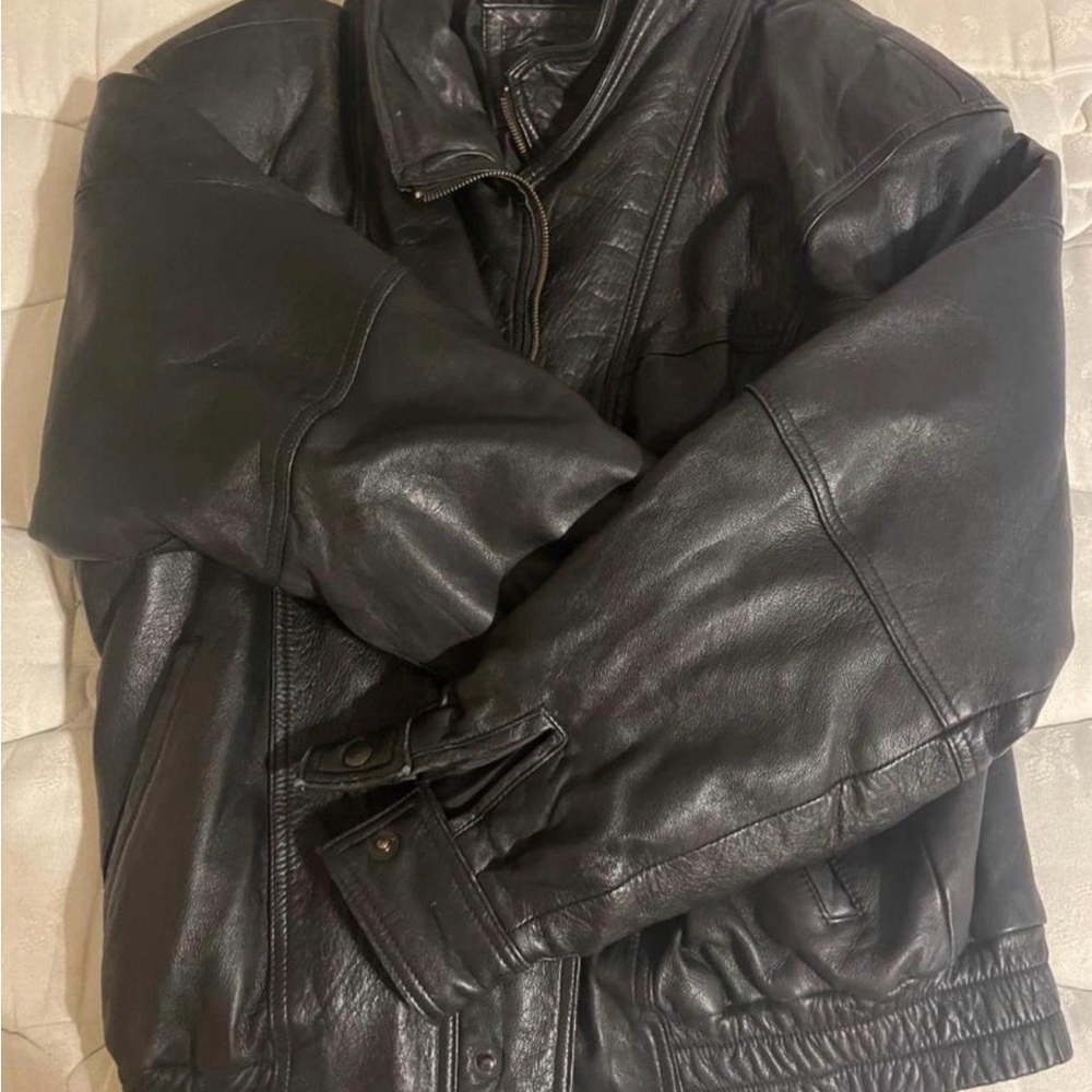 Men's Black Leather Jacket